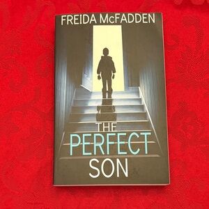 The Perfect Son by Freida McFadden Book